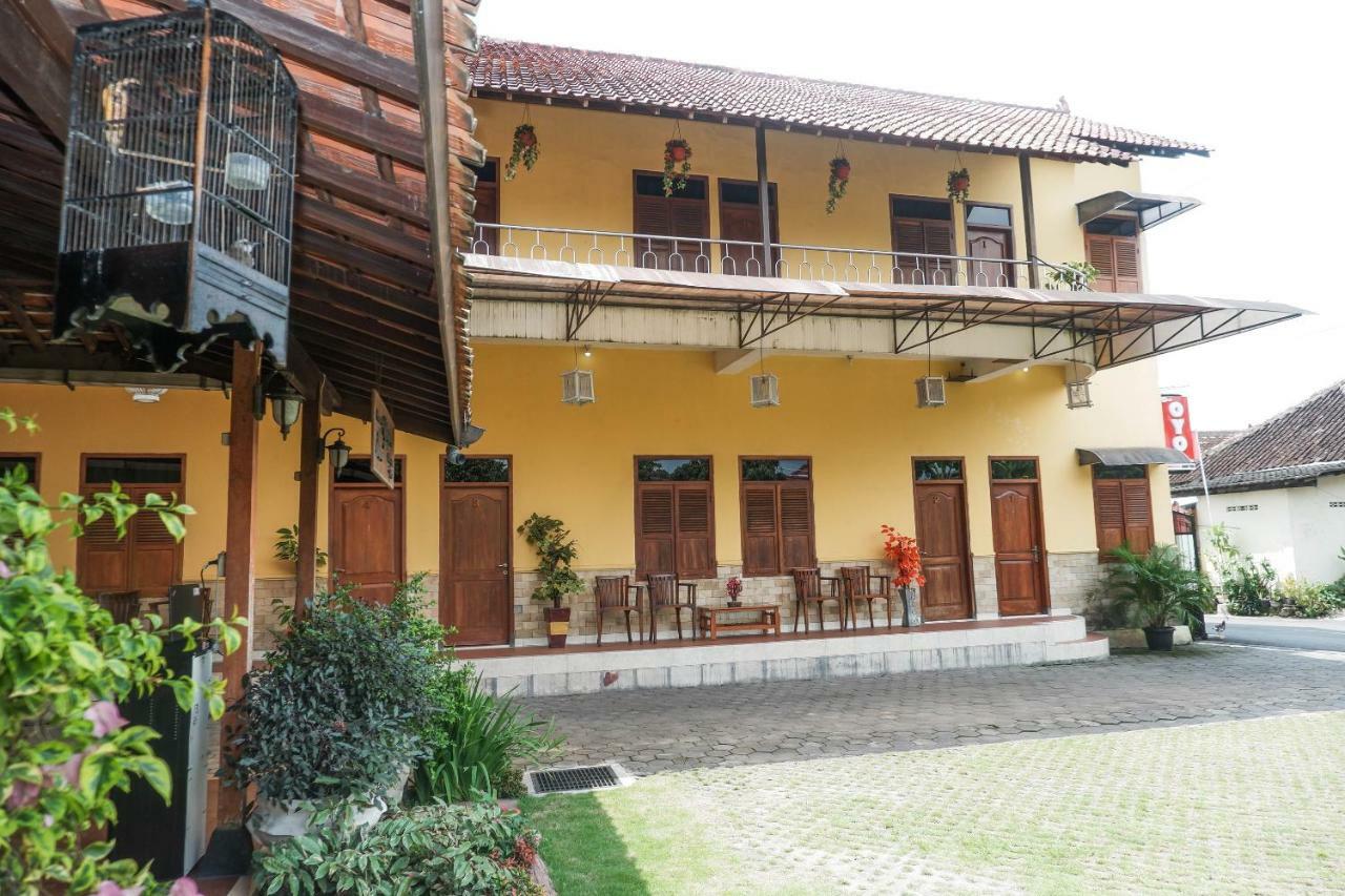 Tanjungtirto Oyo 405 Wisma Yosoputro מראה חיצוני תמונה