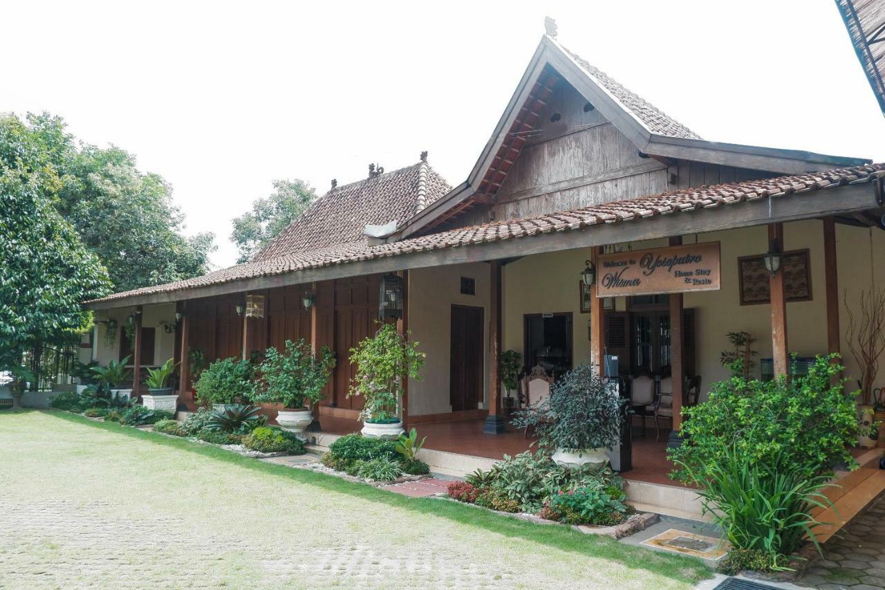 Tanjungtirto Oyo 405 Wisma Yosoputro מראה חיצוני תמונה